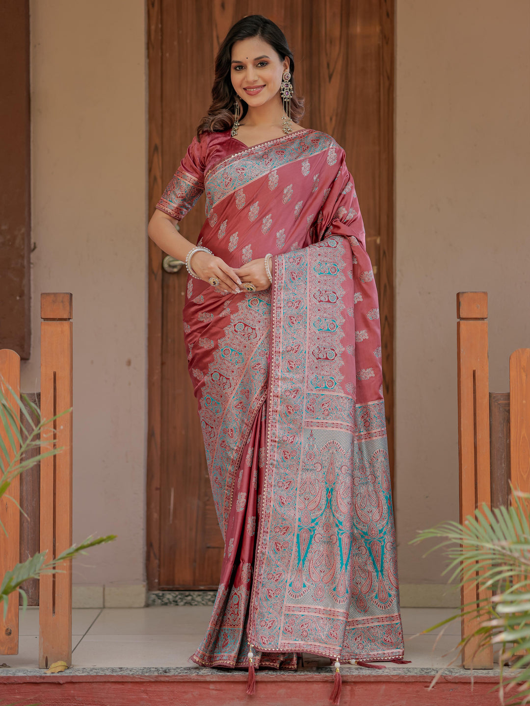 Dusty Rose Pink Banarasi Silk Saree with Intricate Paisley Zari Weaving & Tassel Detailing
