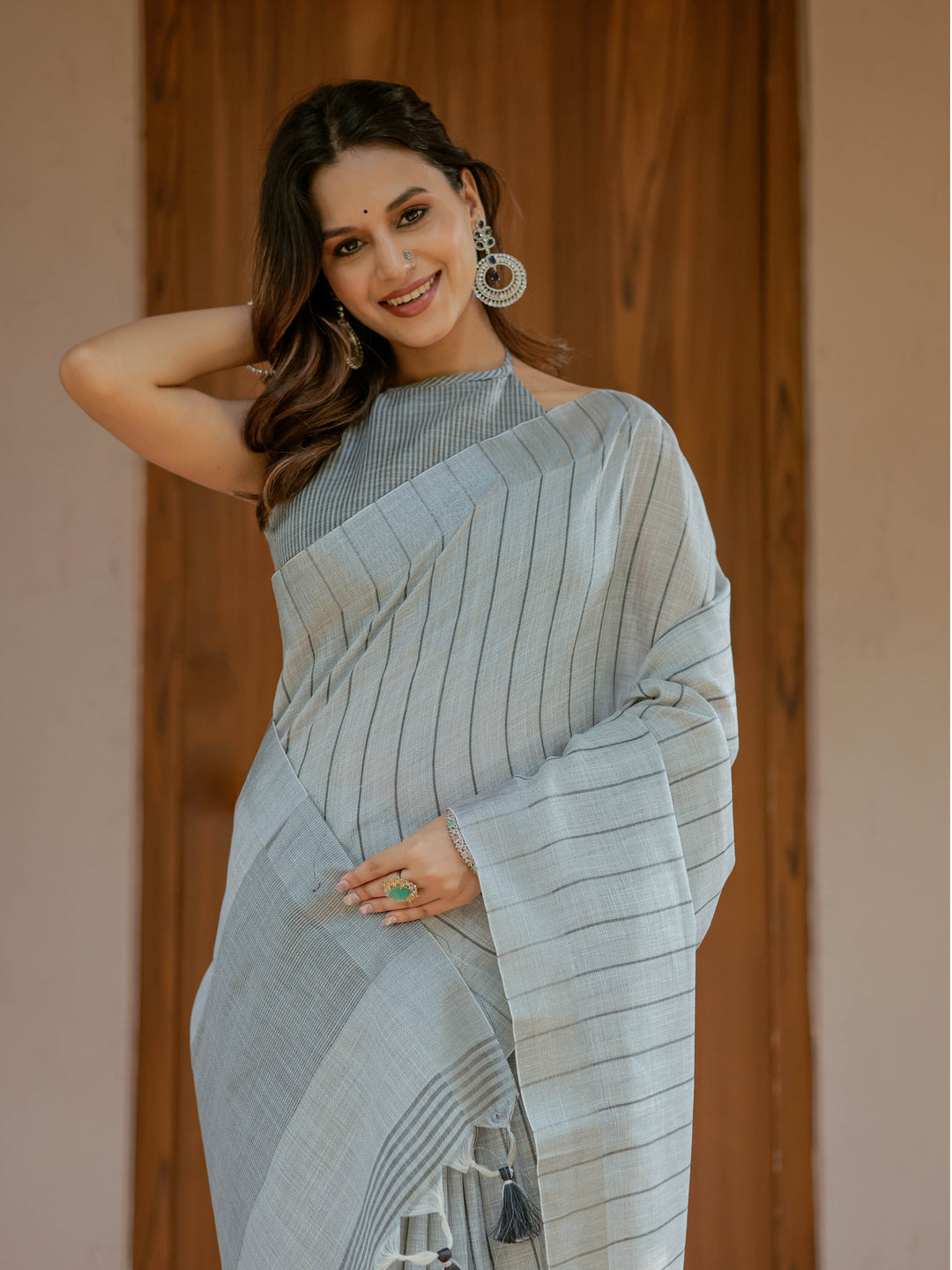 Elegant Ash Grey Handloom Cotton Saree with Minimal Striped Weaving & Tassel Detailing