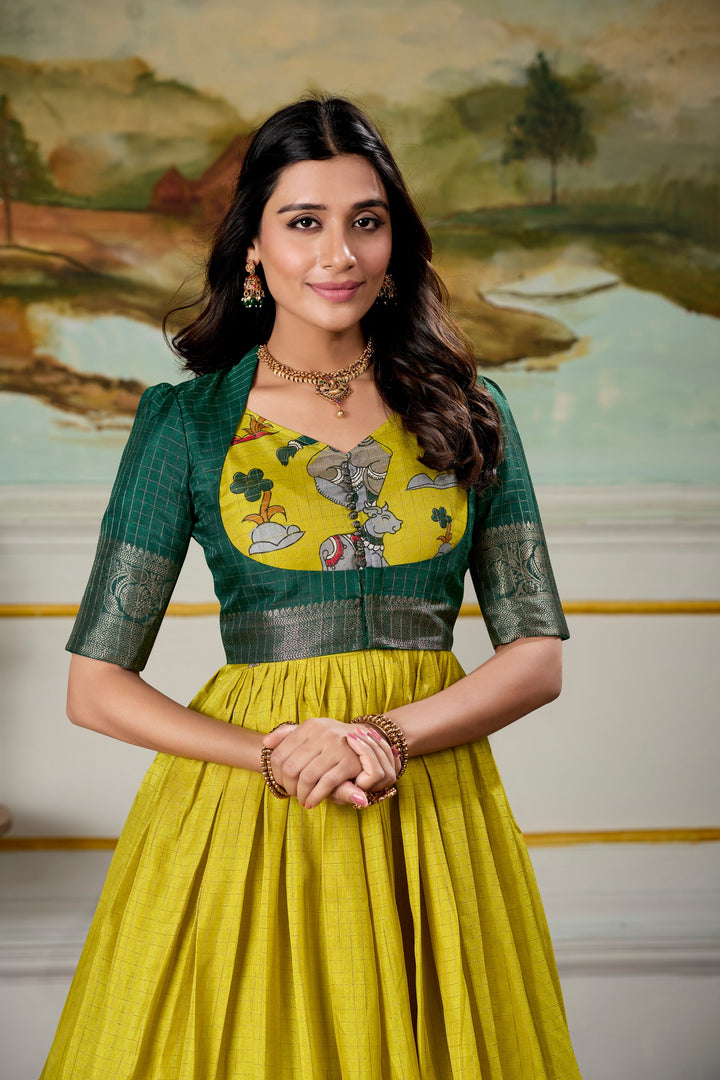 Yellow Dola Silk Kalamkari Gown – A Royal Affair of Elegance & Tradition ✨