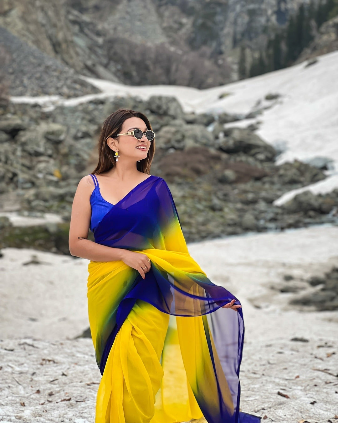 Dual-Tone Yellow Blue Georgette Printed Saree for Daily & Festive Look