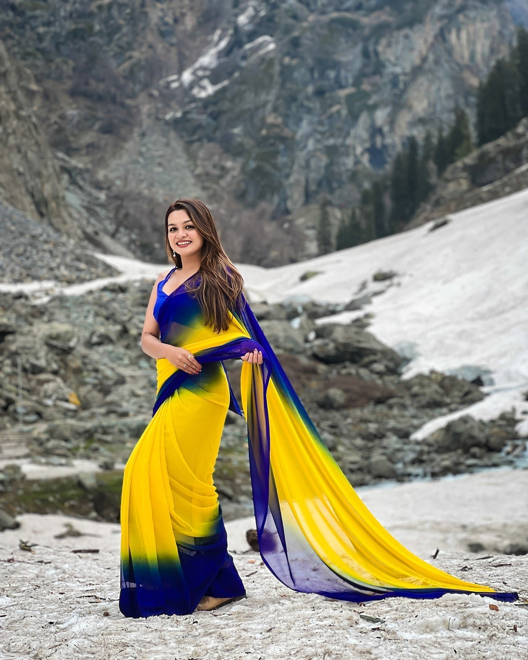 Dual-Tone Yellow Blue Georgette Printed Saree for Daily & Festive Look