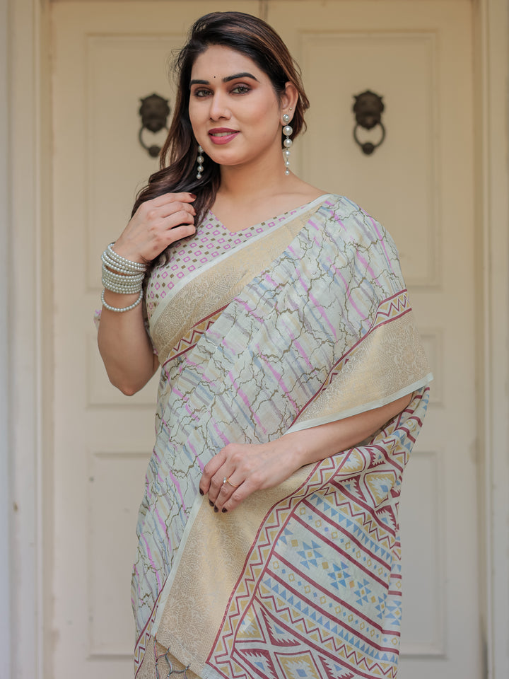 Pastel Grey Geometric Printed Handloom Cotton Saree with Woven Zari Border & Ethnic Pallu