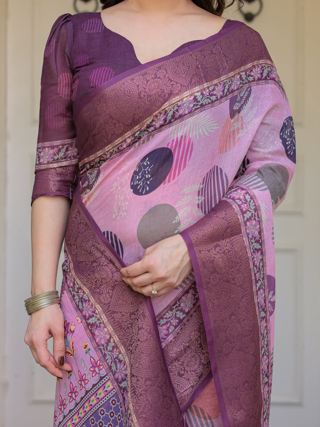 Dusty Pink & Plum Handloom Cotton Printed Saree with Zari Border & Tassels – Ethnic Traditional Wear