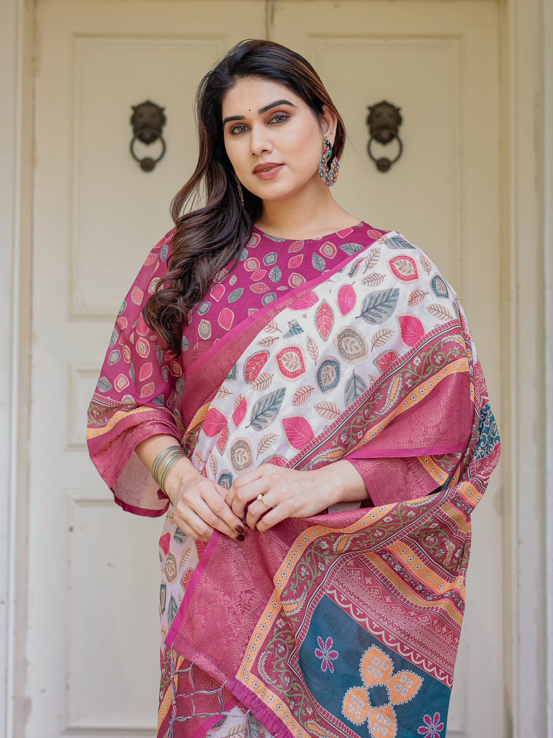 Off-White & Rani Pink Handloom Cotton Leaf Printed Saree with Zari Border & Tassels – Traditional Ethnic Wear
