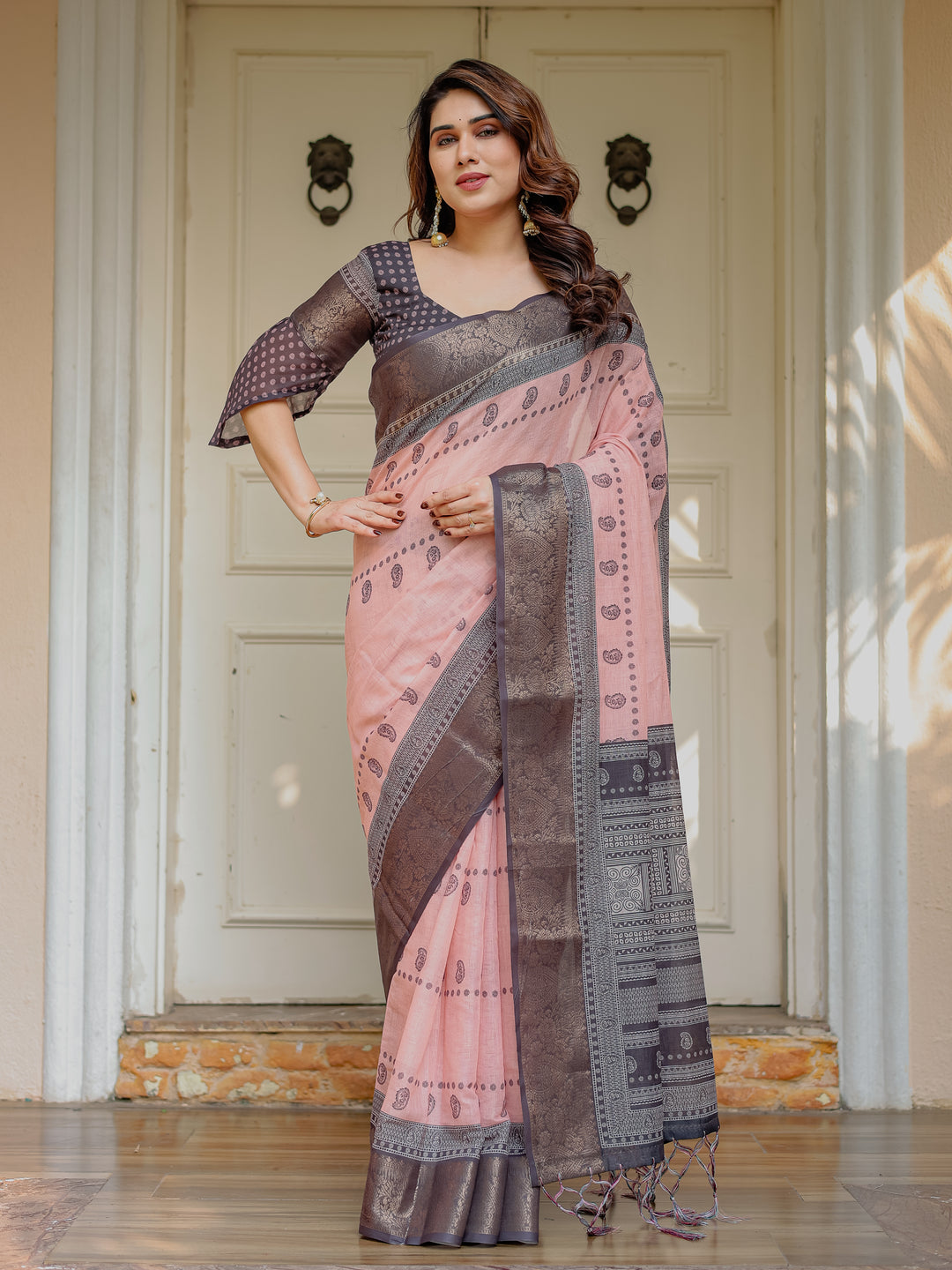 Blush Pink & Charcoal Grey Traditional Woven Saree with Antique Zari Border & Tassels – Elegant Festive Ethnic Wear