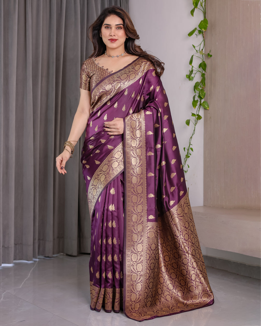 Royal Violet Pure Kanjivaram Silk Saree with Golden Zari Buttas & Rich Floral Border | 5.5m Saree + 0.8m Blouse Piece