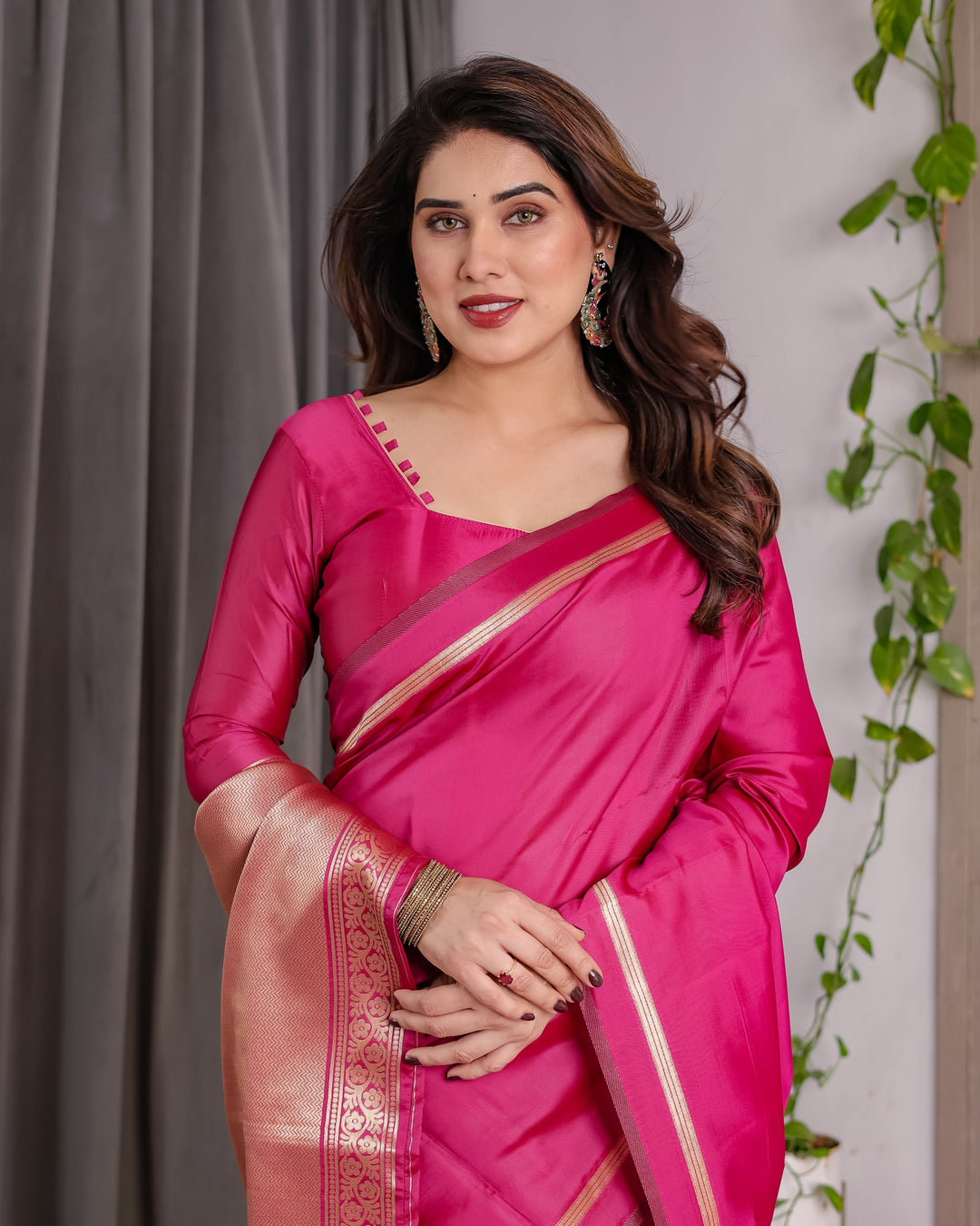 Pink Soft Kanjivaram Silk Saree with Golden Zari Pallu & Blouse | 5.5m Saree + 0.8m Blouse Piece