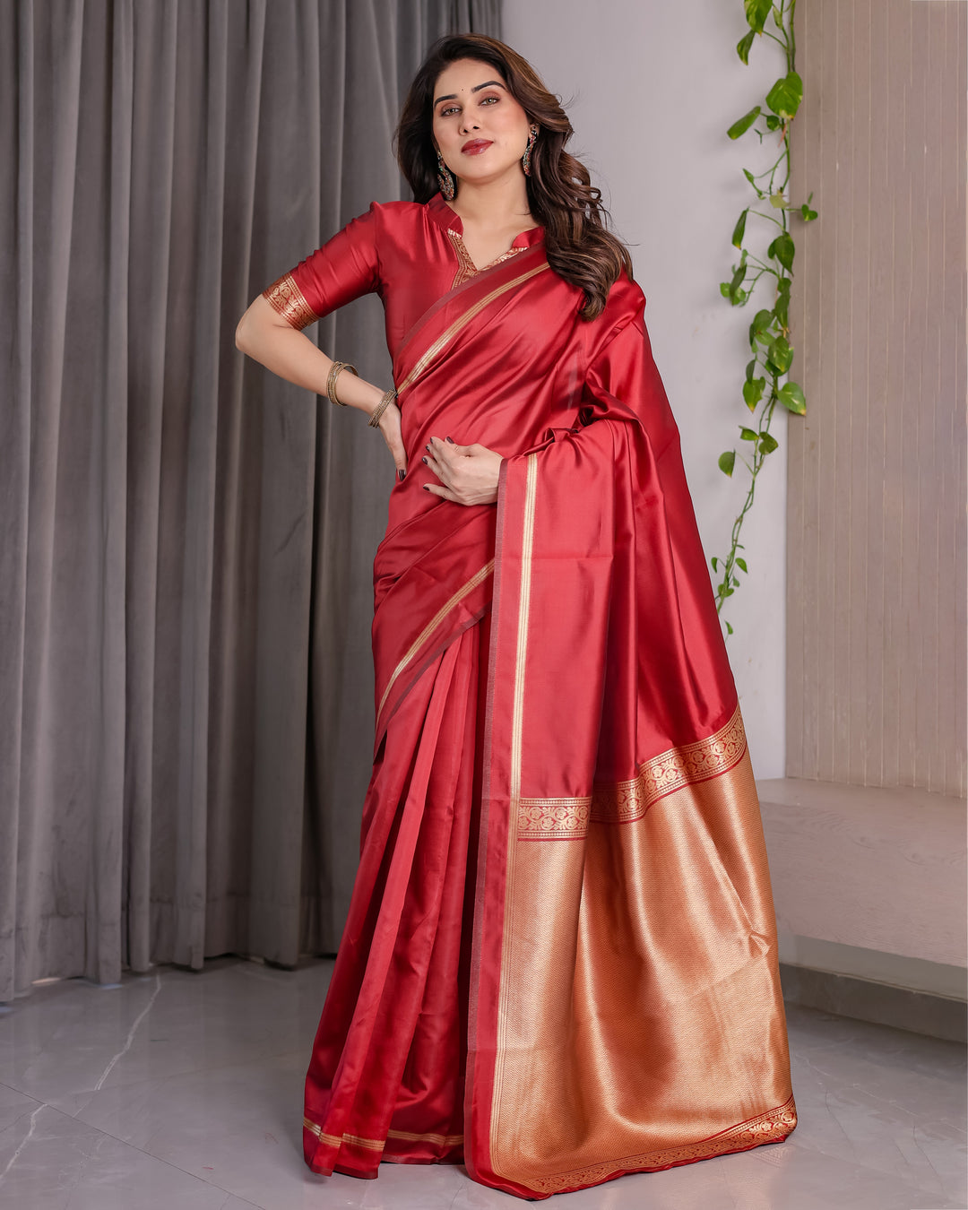 Cherry Red Soft Kanjivaram Silk Saree with Golden Zari Border & Elegant Pallu | 5.5m Saree + 0.8m Blouse Piece