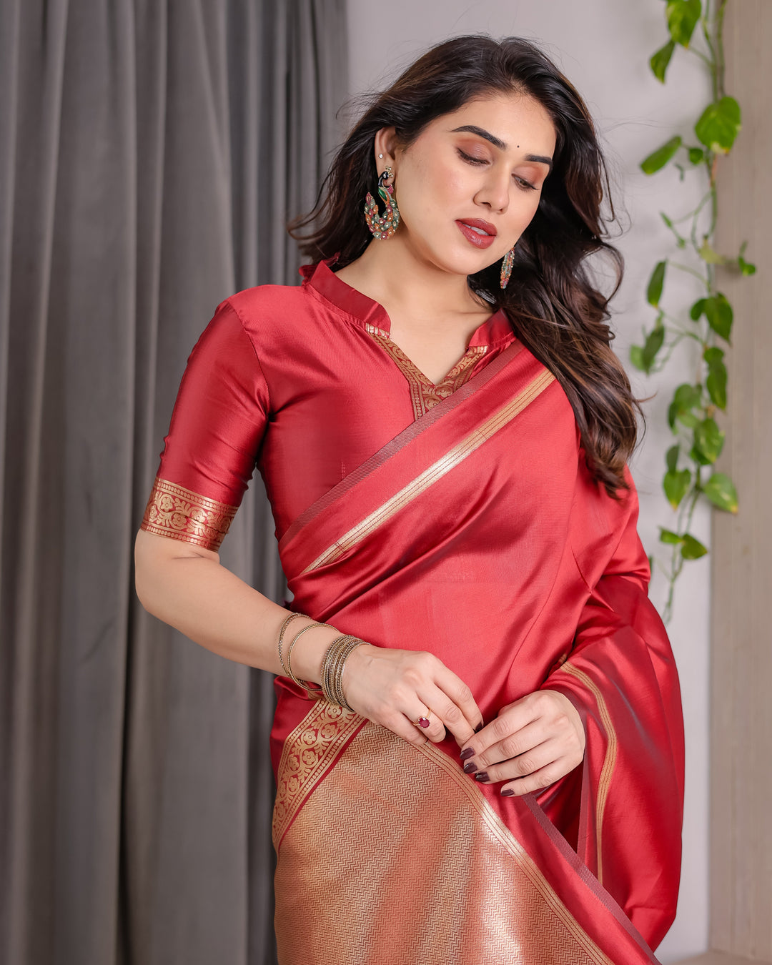 Cherry Red Soft Kanjivaram Silk Saree with Golden Zari Border & Elegant Pallu | 5.5m Saree + 0.8m Blouse Piece