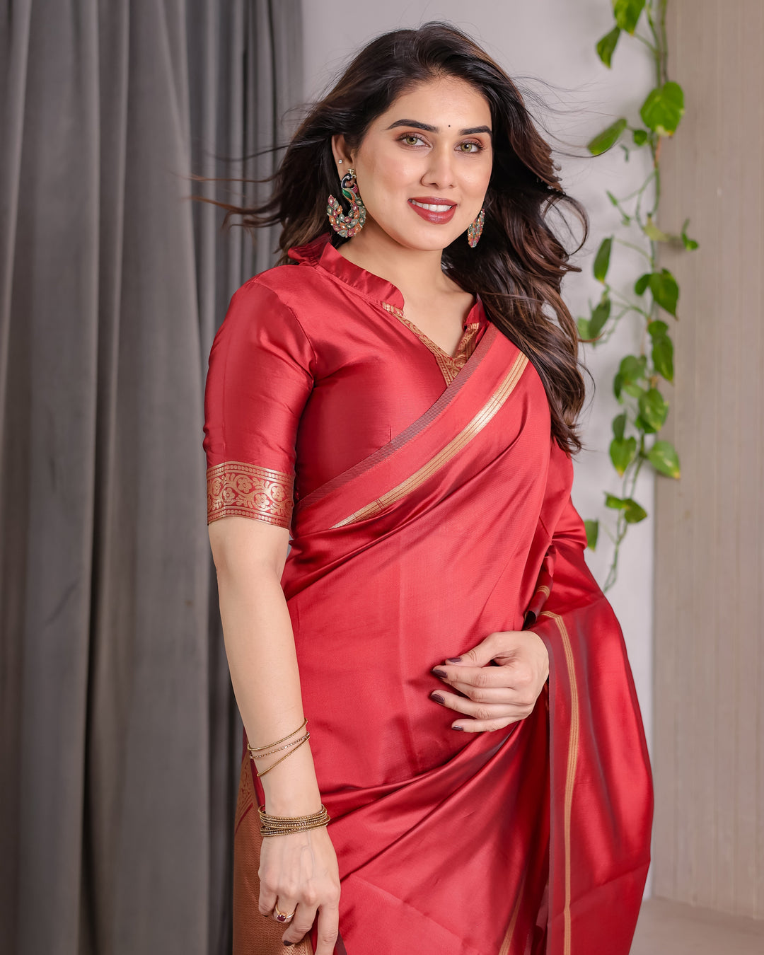 Cherry Red Soft Kanjivaram Silk Saree with Golden Zari Border & Elegant Pallu | 5.5m Saree + 0.8m Blouse Piece