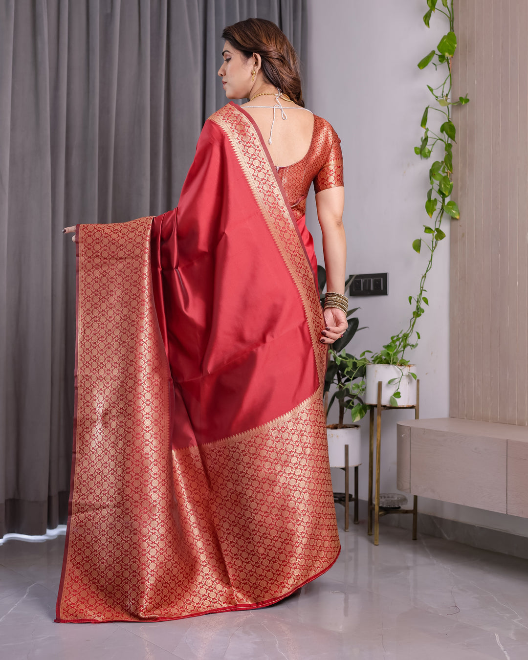 Brick Red Pure Kanjivaram Silk Saree with Golden Jacquard Weaving & Designer Blouse | 5.5m Saree + 0.8m Blouse Piece