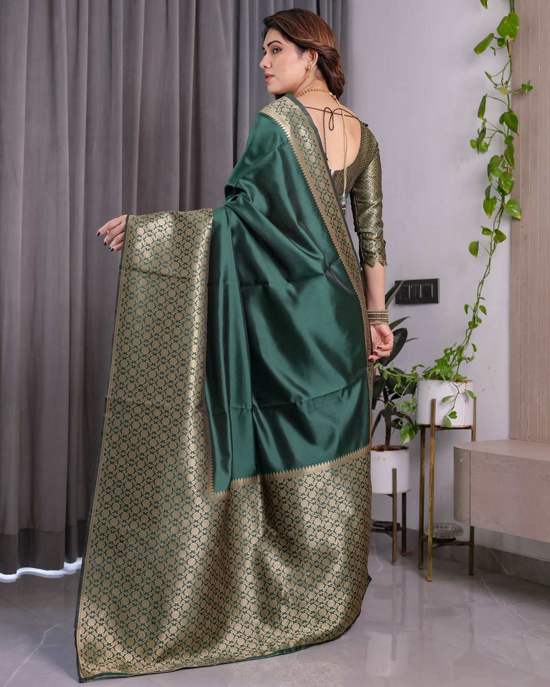 Bottle Green Pure Kanjivaram Silk Saree with All-Over Golden Jacquard Weaving & Designer Blouse | 5.5m Saree + 0.8m Blouse Piece