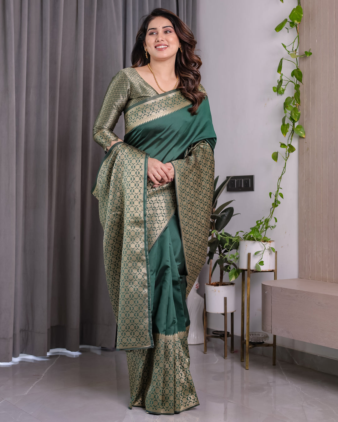 Bottle Green Pure Kanjivaram Silk Saree with All-Over Golden Jacquard Weaving & Designer Blouse | 5.5m Saree + 0.8m Blouse Piece
