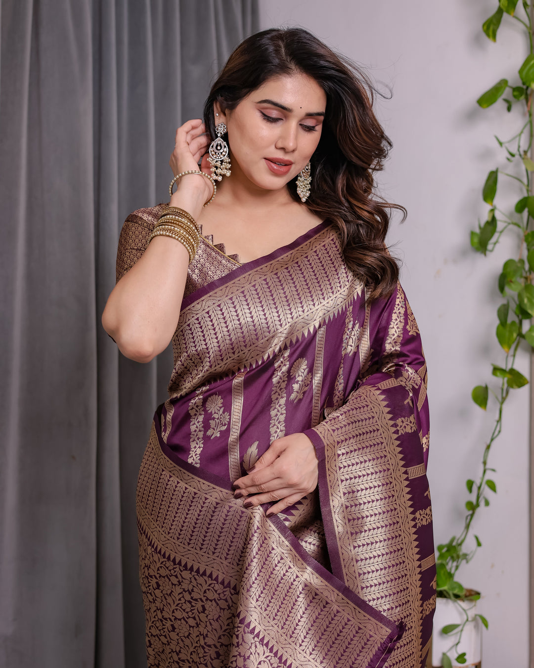 Majestic Purple Pure Kanjivaram Silk Saree with Gold Zari Striped Pallu & Traditional Brocade Border | 5.5m Saree + 0.8m Blouse