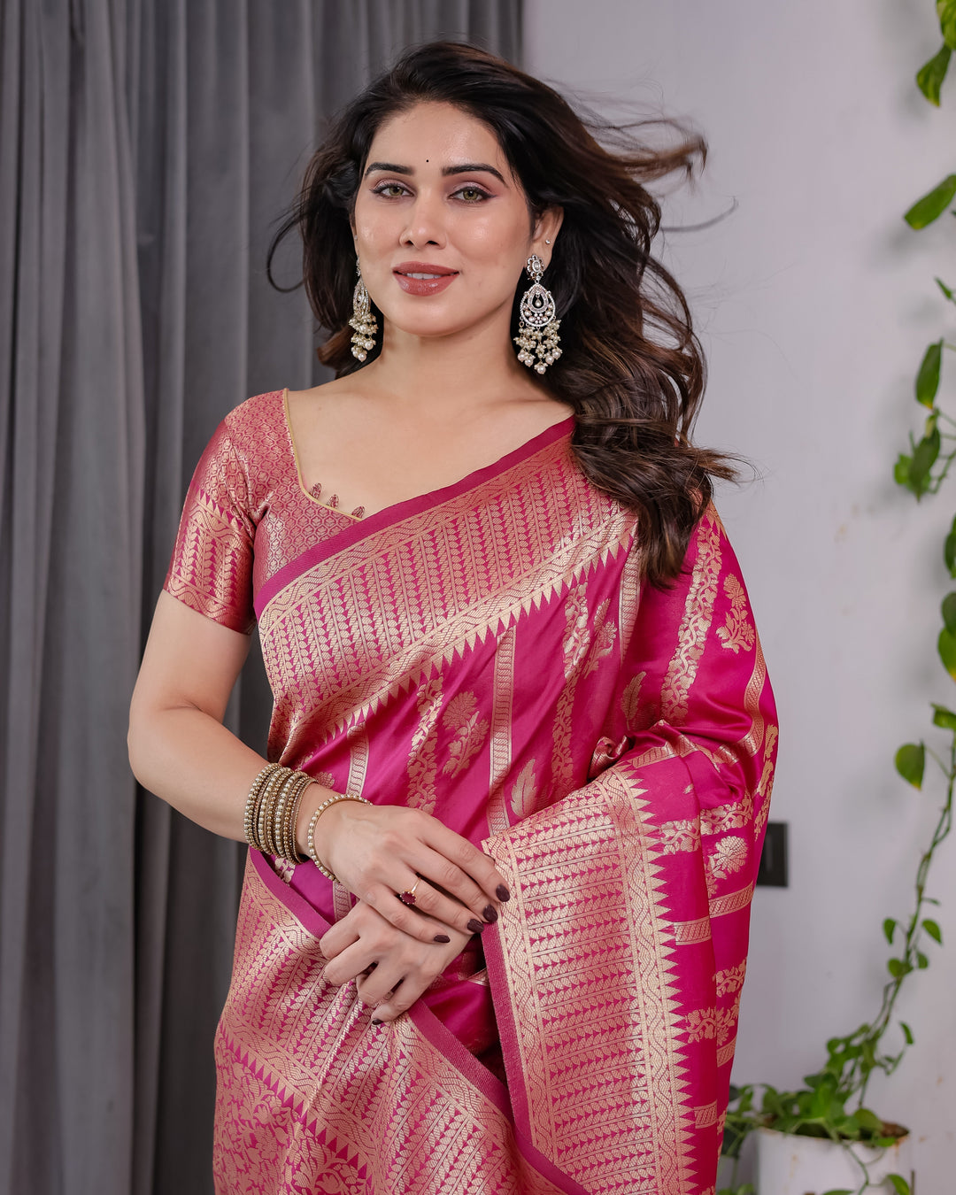 Pink Pure Kanjivaram Silk Saree with Golden Zari Striped Pallu & Floral Woven Border | 5.5m Saree + 0.8m Jacquard Blouse Piece