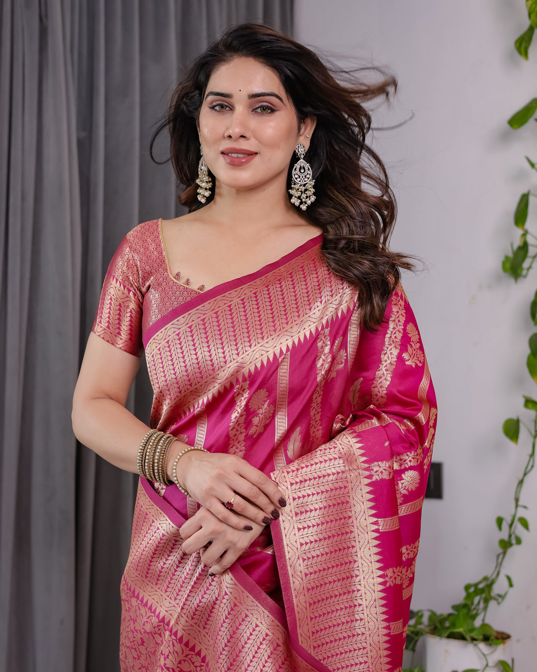 Pink Pure Kanjivaram Silk Saree with Golden Zari Striped Pallu & Floral Woven Border | 5.5m Saree + 0.8m Jacquard Blouse Piece