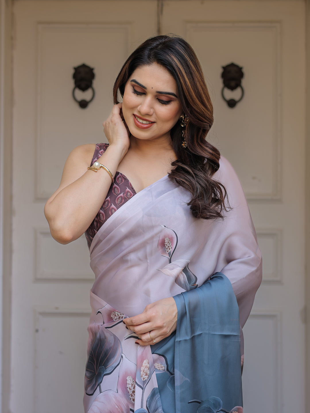 Pastel Grey & Teal Floral Printed Satin Georgette Saree with Designer Pallu & Blouse – Elegant Party & Occasion Wear