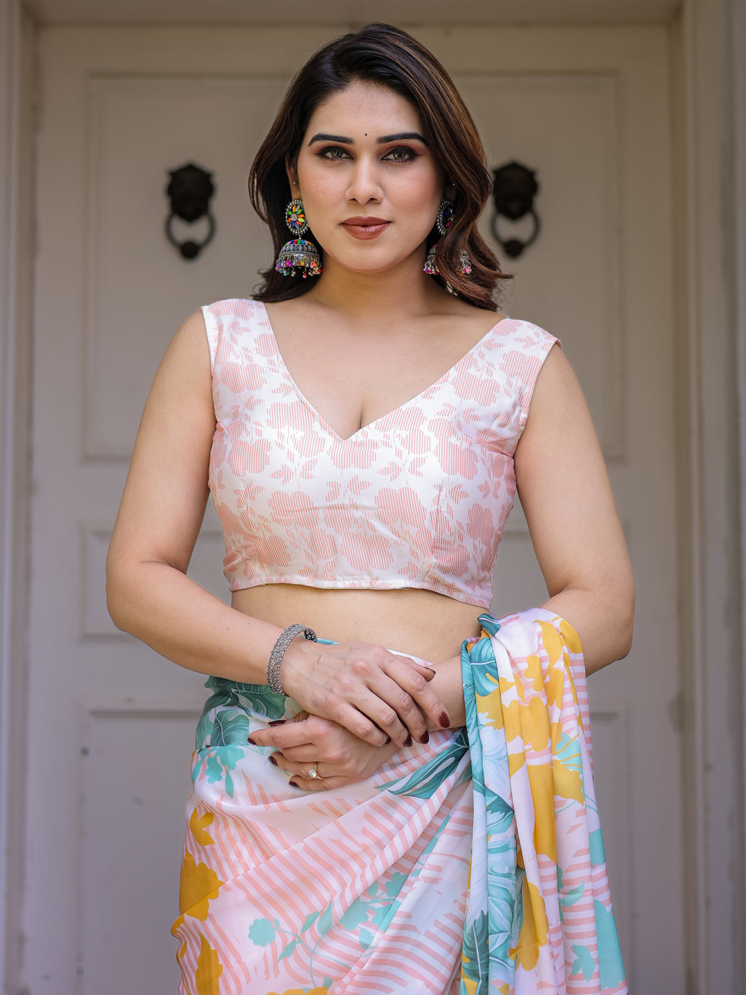 White Tropical Leaf Printed Satin Georgette Saree with Matching Blouse – Fresh Summer Party & Day Wear