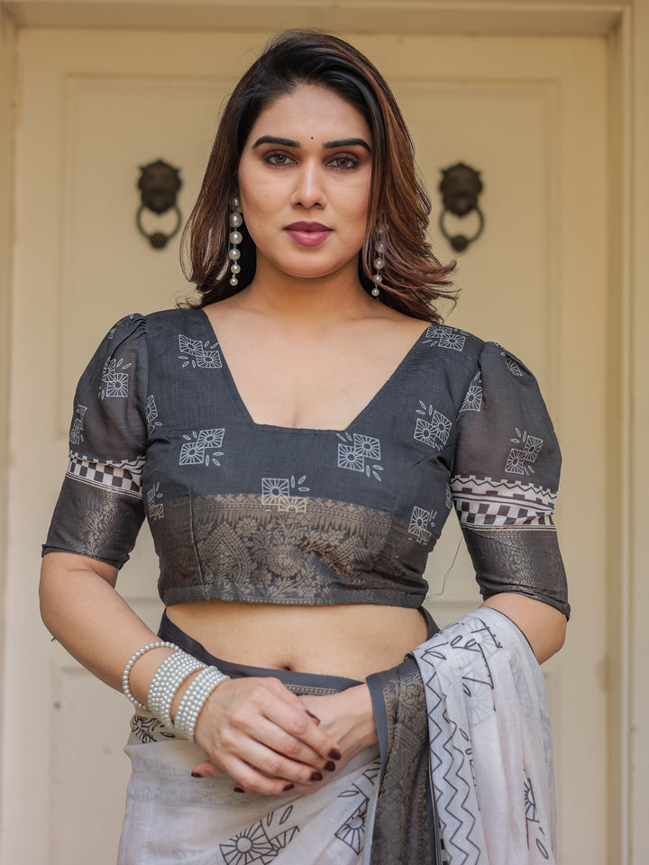 Charcoal Grey Handloom Cotton Printed Saree with Ethnic Geometric Pallu, Woven Border & Tassels – Classic Traditional Wear